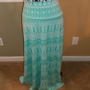 LuLaRoe Maxi Skirt